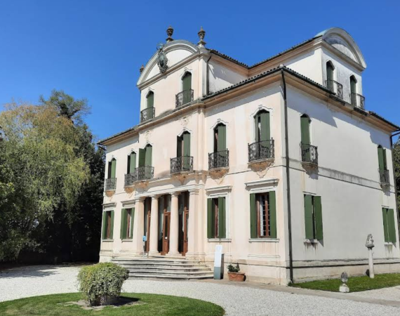 Riviera del Brenta: Le acque di Venezia 6